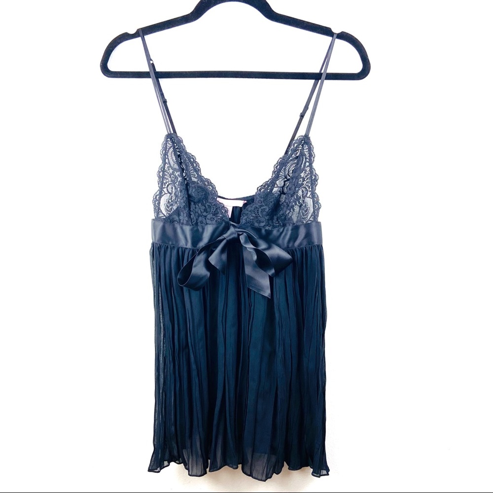 Victoria's‎ Secret Lace Bow Black Teddy size Small